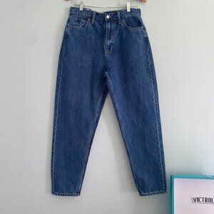GAP DENIM  MOM JEAN HIGH RISE, Size: 8 | 29